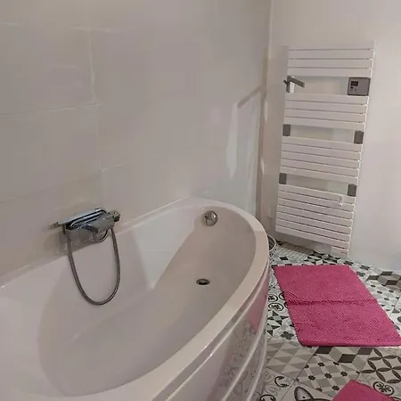 Notre Maison A * Nîmes